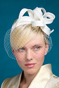 Atelier | Bridal fascinator hat »Anabel« -  image-3